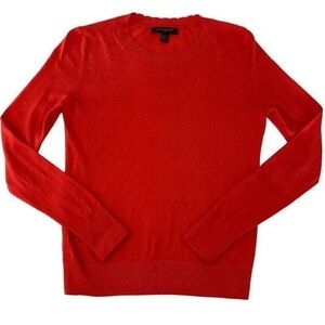 Banana Republic Pink Scallop Neckline Fine Knit Long Sleeve Sweater